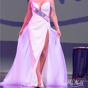 Stunning custom Jovani Gown